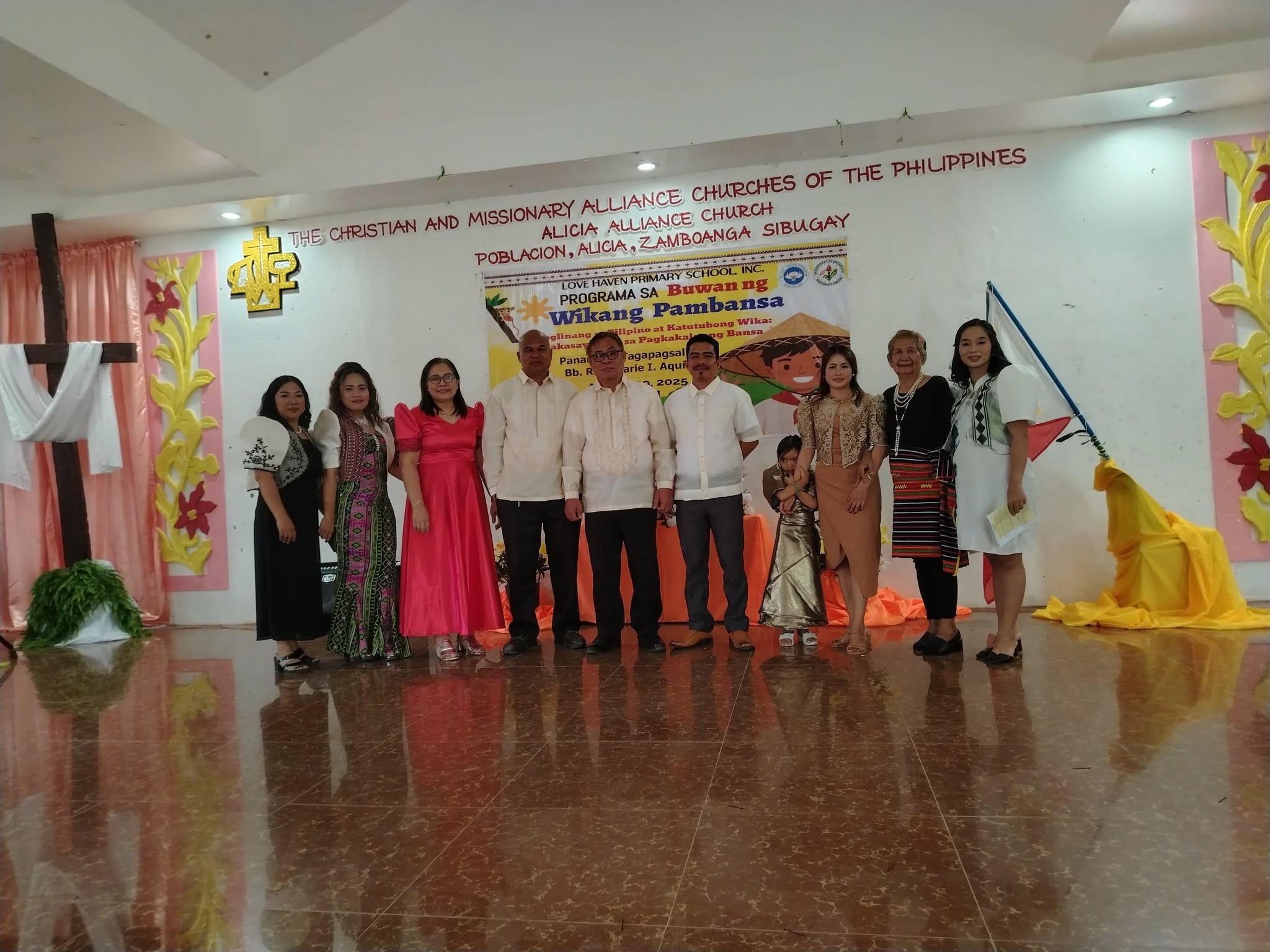 Alicia Alliance Church congregation